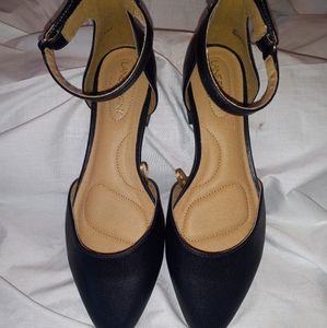 Black flat Mary Janes
